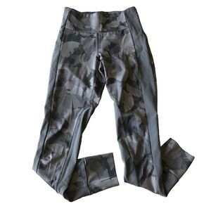Athleta Essex Camo Hybrid Leggings Cobblestone Gray Zippered Pockets Size XS